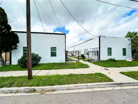519 S Carancahua St, Corpus Christi, TX 78401