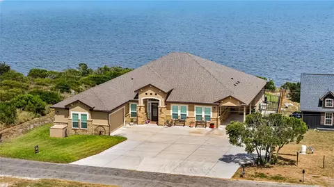 561 Carmel Dr, Sandia, TX 78383