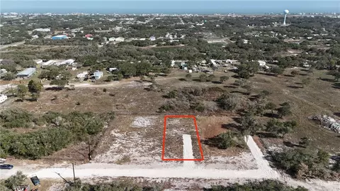 1012 Fort Worth St, Rockport, TX 78382
