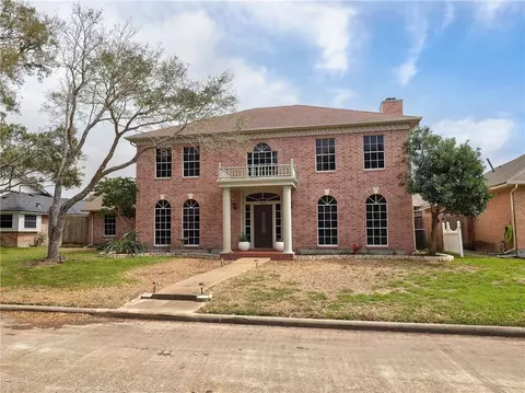 7022 Dunsford Dr, Corpus Christi, TX 78413