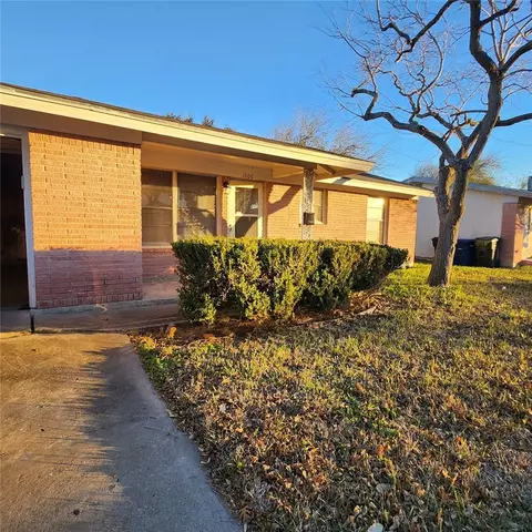 1206 Arnold Dr, Corpus Christi, TX 78412