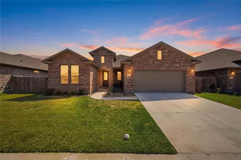 2418 Blessed St, Corpus Christi, TX 78418