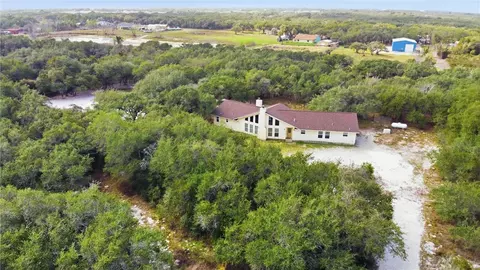 1615 Mooney Ln, Ingleside, TX 78362