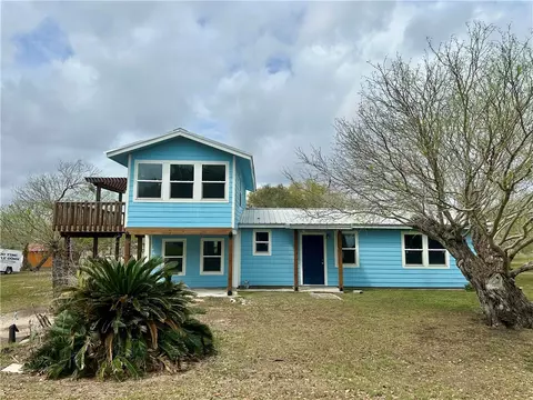 323 Copano, Bayside, TX 78340