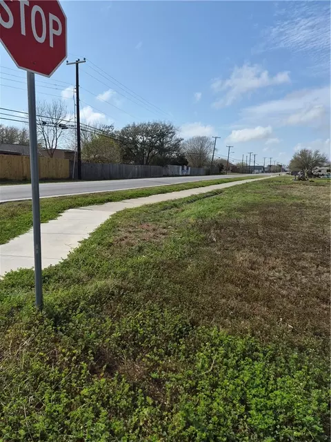 000 Ave I, Ingleside, TX 78362