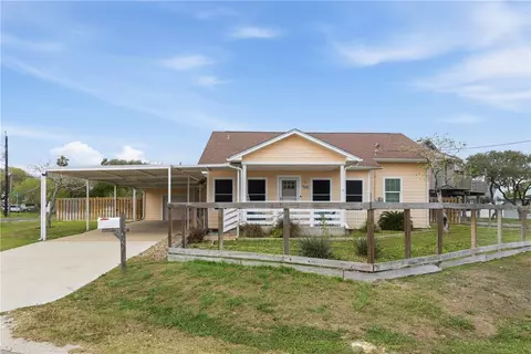 4052 Laguna Shrs, Corpus Christi, TX 78418