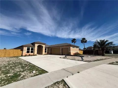 7730 Sunset Cove Dr, Corpus Christi, TX 78414