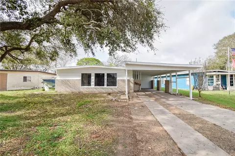 3817 Lamont St, Corpus Christi, TX 78415