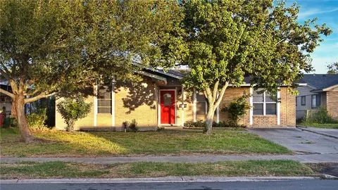 4925 Pels Ave, Corpus Christi, TX 78416