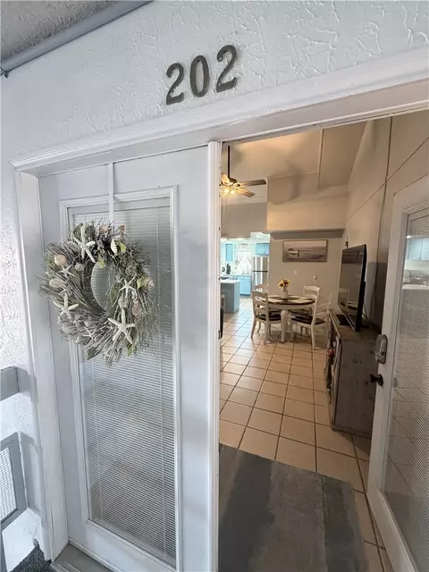 14300 S Padre Island Dr #202, Corpus Christi, TX 78418