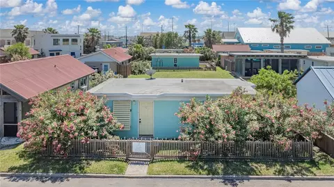 134 N Alister St #23, Port Aransas, TX 78373