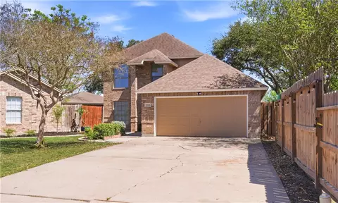 2538 Bevecrest Dr, Corpus Christi, TX 78415