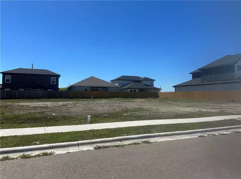 1805 Clapper Rail Dr, Portland, TX 78374