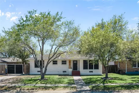 613 Hopper Dr, Corpus Christi, TX 78411