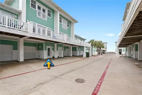 3021 S 11th St #18, Port Aransas, TX 78373
