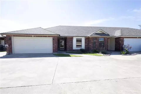 2839 Mckinzie Rd #4, Corpus Christi, TX 78410