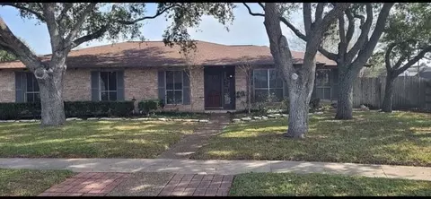 6426 Long Cir, Corpus Christi, TX 78413