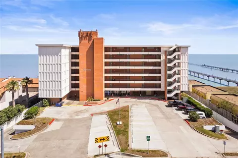 4302 Ocean Dr #53, Corpus Christi, TX 78412