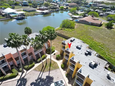 4141 Whiteley Dr #204, Corpus Christi, TX 78418