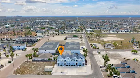 15510 Spyglass Dr, Corpus Christi, TX 78418