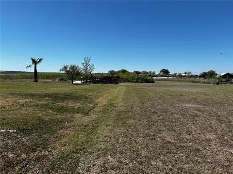 Other - 137 Harbor Cir, Mathis, TX 78368 photo 3 of 3