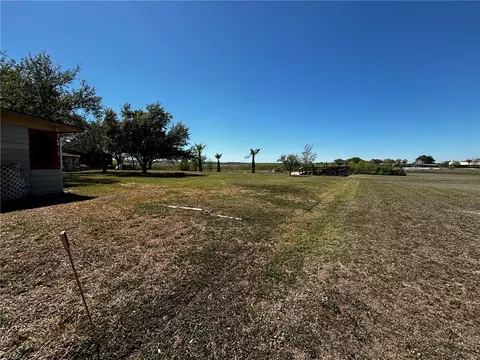 Exterior - 137 Harbor Cir, Mathis, TX 78368 photo 6 of 13