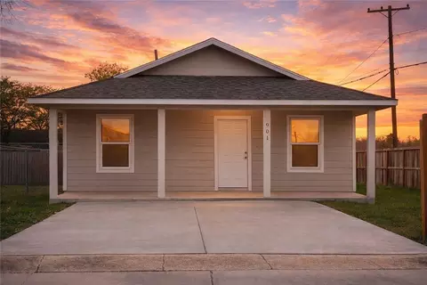 901 Duncan St, Corpus Christi, TX 78405