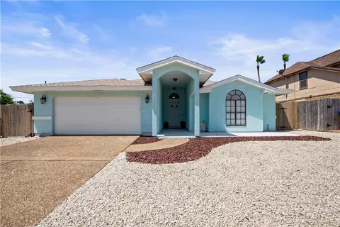 13853 Topsail St, Corpus Christi, TX 78418