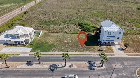 142 Frontside Dr, Port Aransas, TX 78418