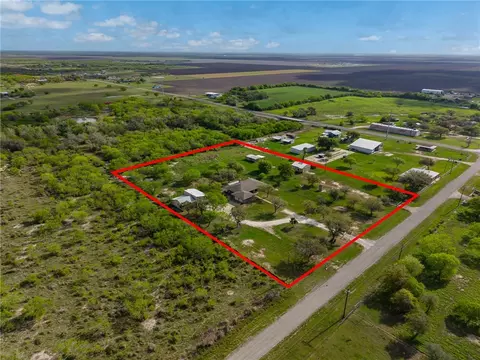 291 Boenig, Woodsboro, TX 78393