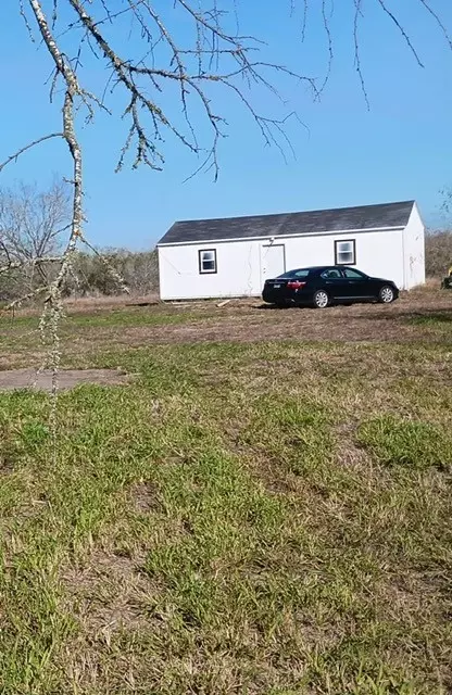 6267 County Road 523, Skidmore, TX 78389