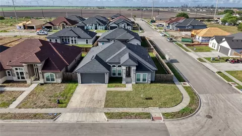 101 Sapphire St, Portland, TX 78374
