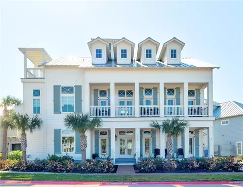 206 Bent Grass Dr, Port Aransas, TX 78373