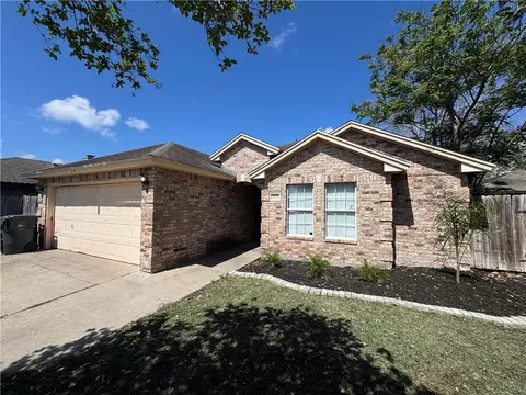 2534 Bevecrest Dr, Corpus Christi, TX 78415