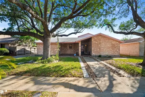 6317 Sault Dr, Corpus Christi, TX 78414