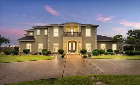 6001 King Trl, Corpus Christi, TX 78414