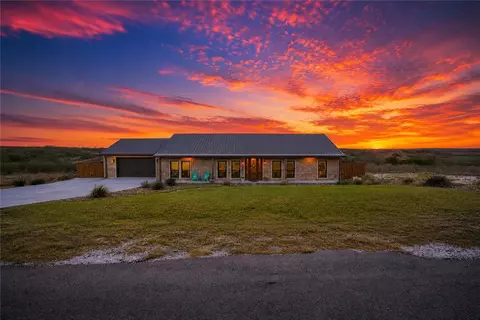 642 Nakishwana, Sandia, TX 78383