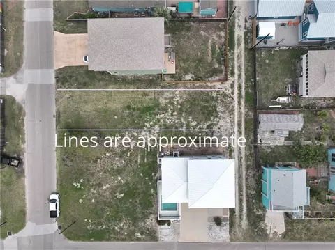 519 S 10th St, Port Aransas, TX 78373