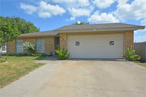 713 Truk Dr, Corpus Christi, TX 78418
