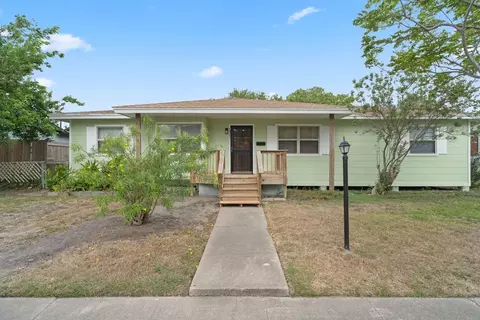 1921 Merriman Ave, Corpus Christi, TX 78412