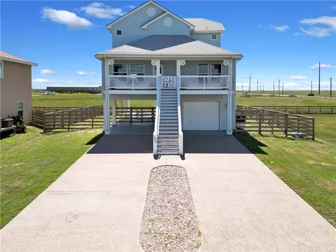 153 Beach Vw, Port Aransas, TX 78373