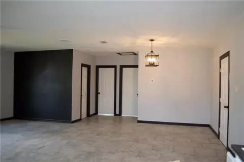 Living - 300 E Le Roy St, Three Rivers, TX 78071 photo 6 of 7