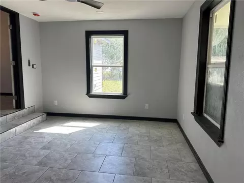 Living - 300 E Le Roy St, Three Rivers, TX 78071 photo 1 of 7