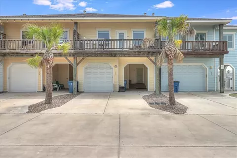 247 W Roberts Ave #20, Port Aransas, TX 78373