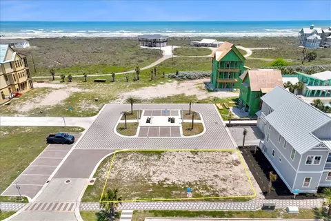 156 Triton Ln, Port Aransas, TX 78373