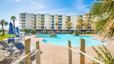 800 Sandcastle Dr #108, Port Aransas, TX 78373