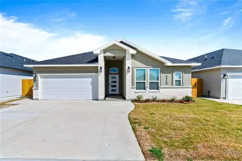 7718 Nadia Dr, Corpus Christi, TX 78414