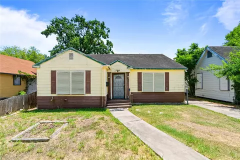 425 Ohio Ave, Corpus Christi, TX 78404