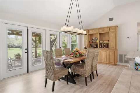 Dining - 1663 Mooney, Ingleside, TX 78362 photo 1 of 1