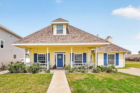 912 Sea Secret St, Port Aransas, TX 78373